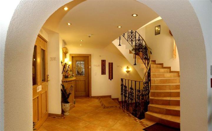 Hotel Kristall B&B Ischgl Kültér fotó
