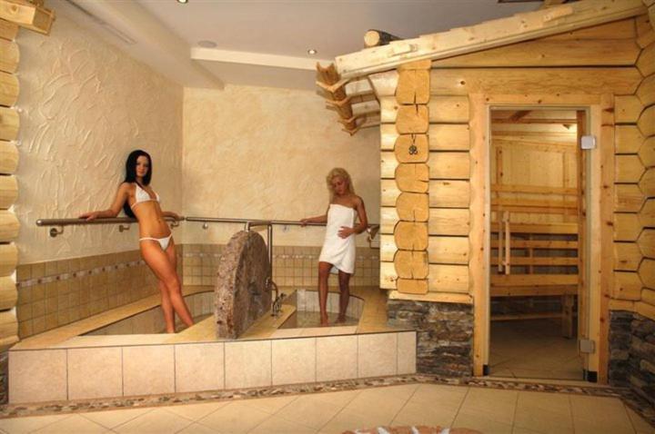 Hotel Kristall B&B Ischgl Kültér fotó