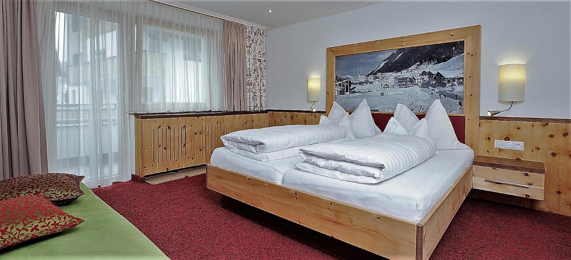 Hotel Kristall B&B Ischgl Kültér fotó